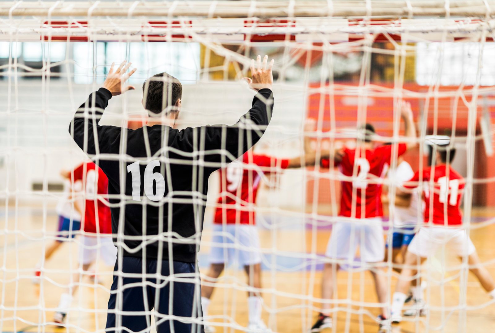 Handball: Tempo-Gegenstoß für die Vereinskasse.